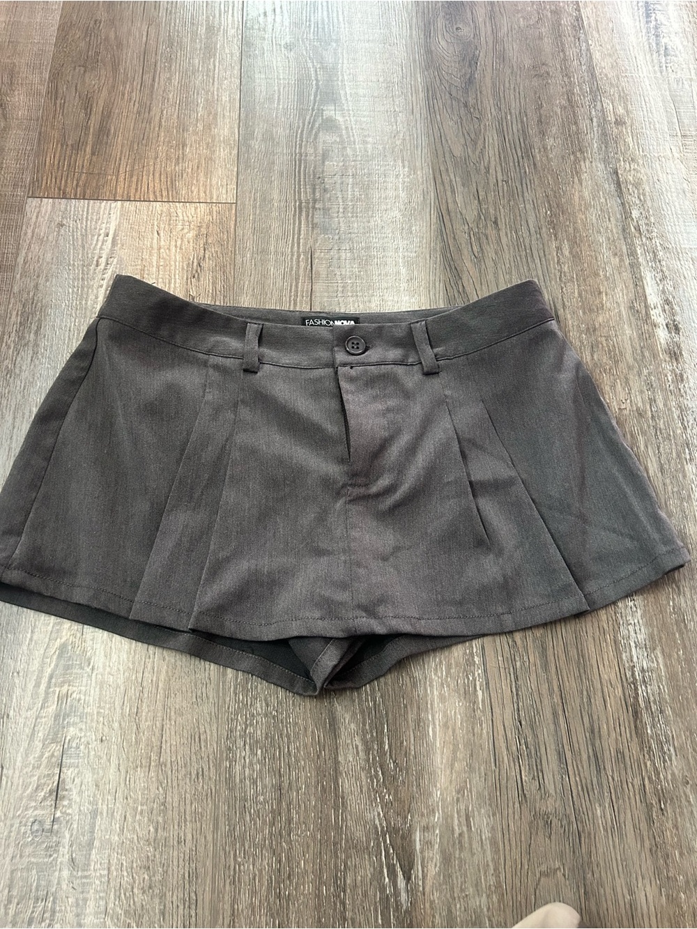 Fashion Nova Dark Charcoal Pleated Skort Shorts